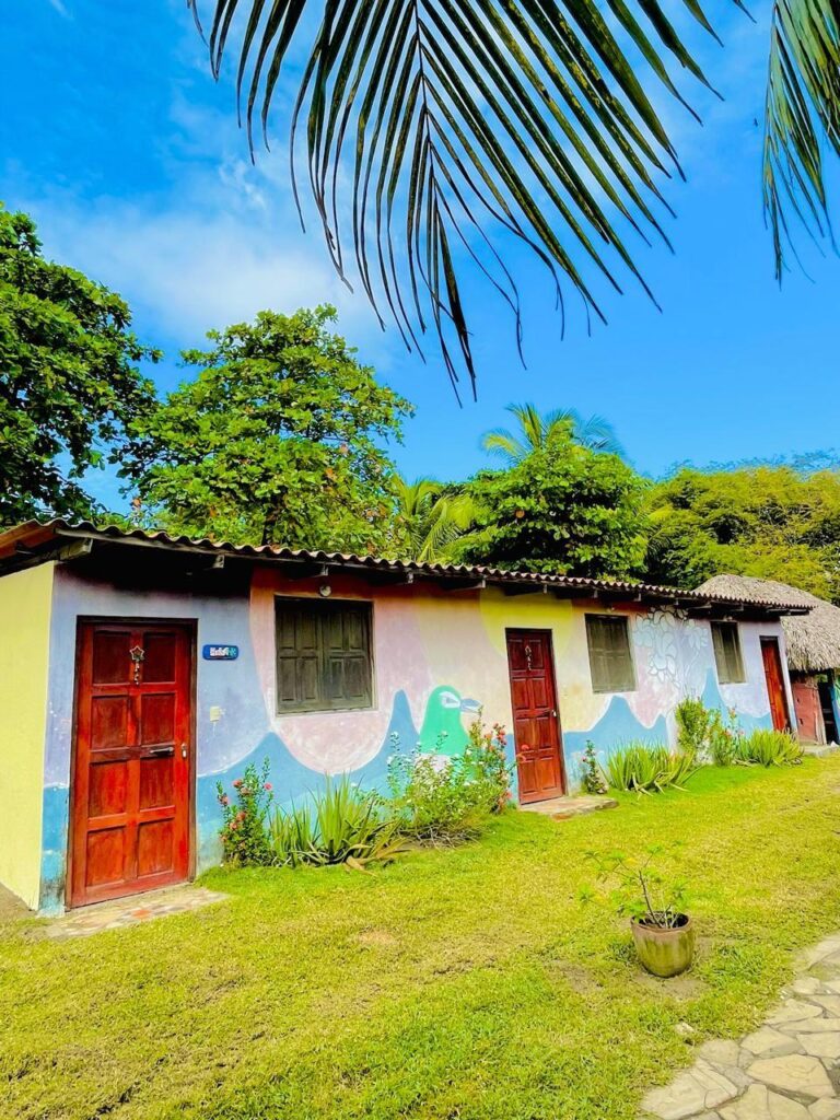 Hostal La Ola Azul Las Penitas Leon.